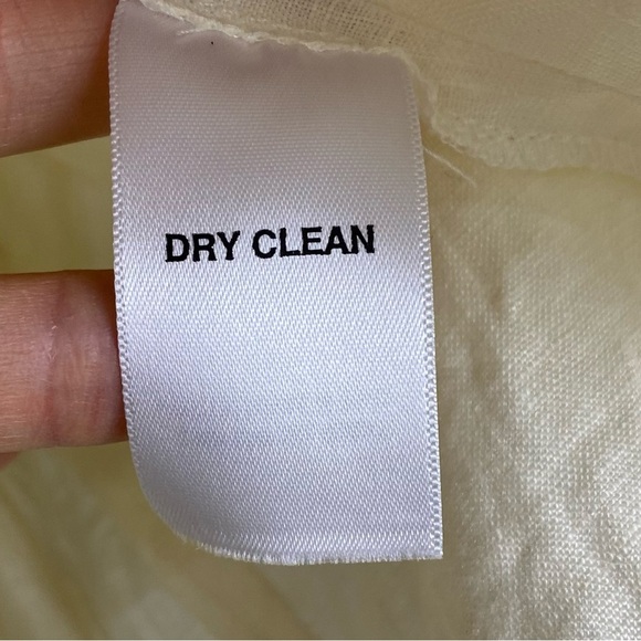 SALE Womens Linen Button Up with Pocket, tie in back, Size 12P - Picture 4 of 9